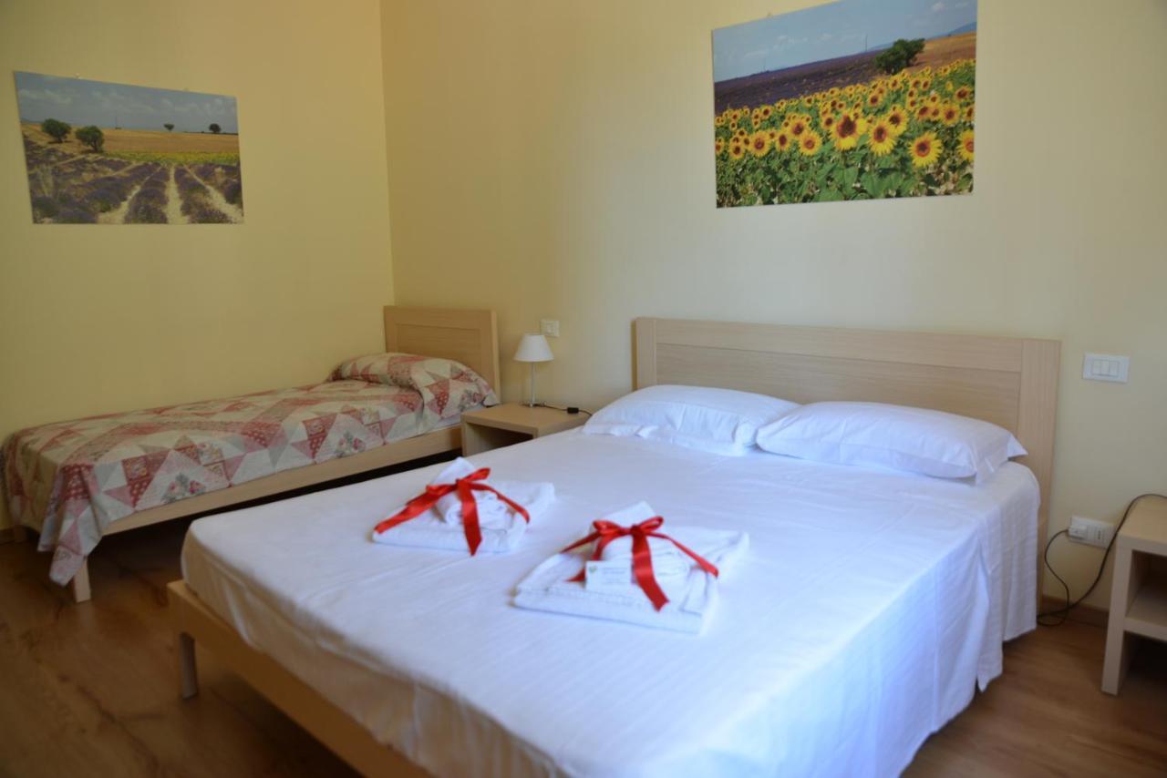 B&B Il Mondo Di Ross เวโรนา ภายนอก รูปภาพ