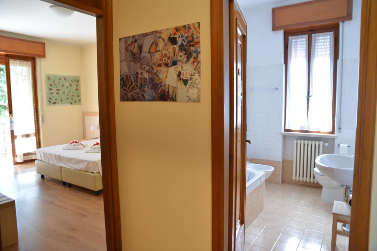 B&B Il Mondo Di Ross เวโรนา ภายนอก รูปภาพ